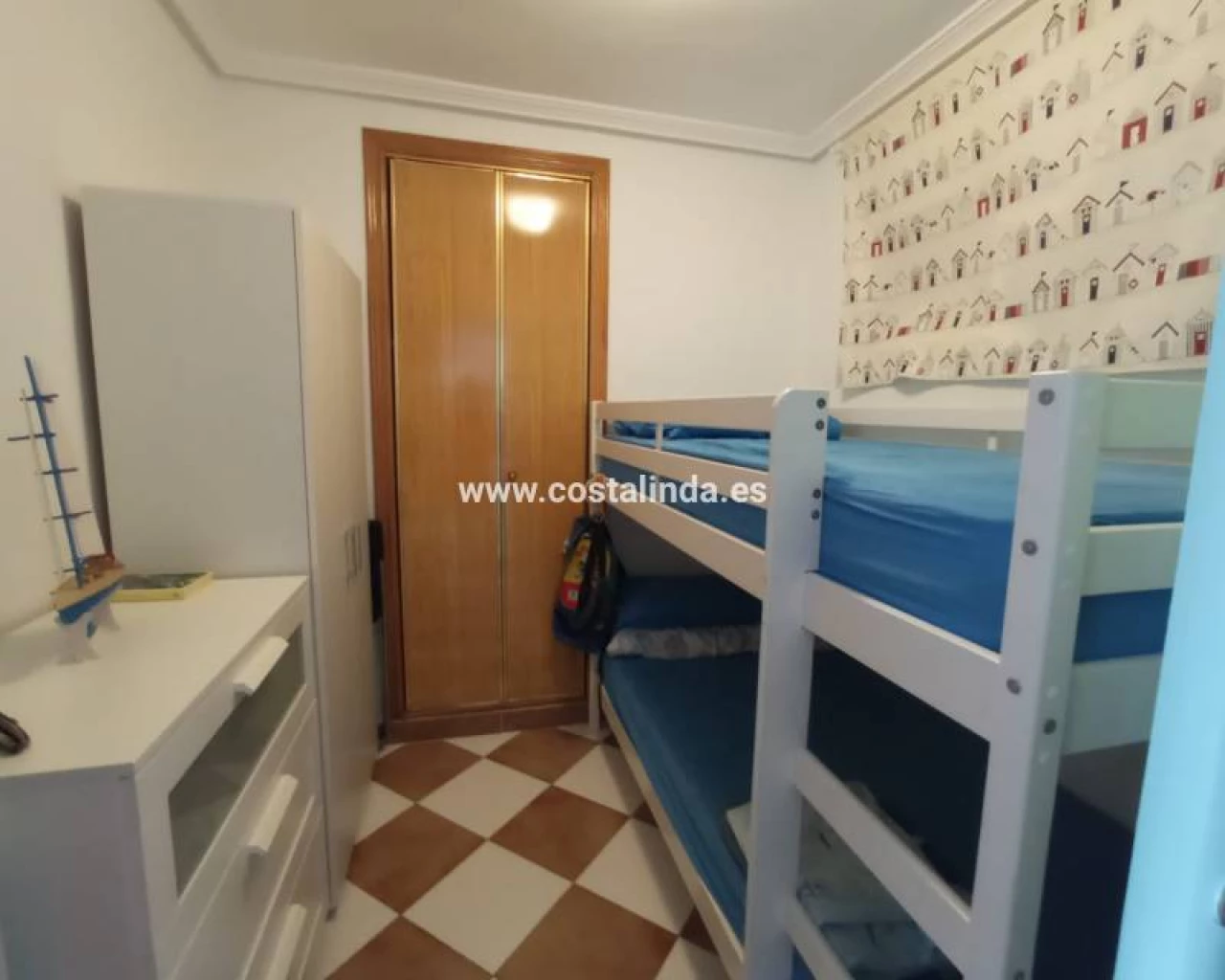LAC 2742 | LAC 2742